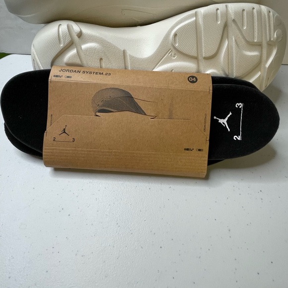 Jordan System 23 Mens Size 10 Convertable Sneaker Sandal Sail Color - Picture 9 of 12